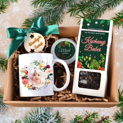 Personalizowany kubek dla Babci ze zdjęciem – zestaw prezentowy z herbatką i miodem