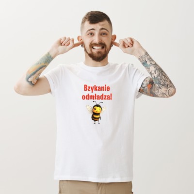 Koszulka ze Śmieszną Grafiką Pszczółki – „Bzykanie Odmładza!”