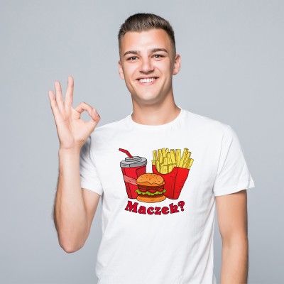 Koszulka z nadrukiem „MACZEK” – zestaw z charakterem