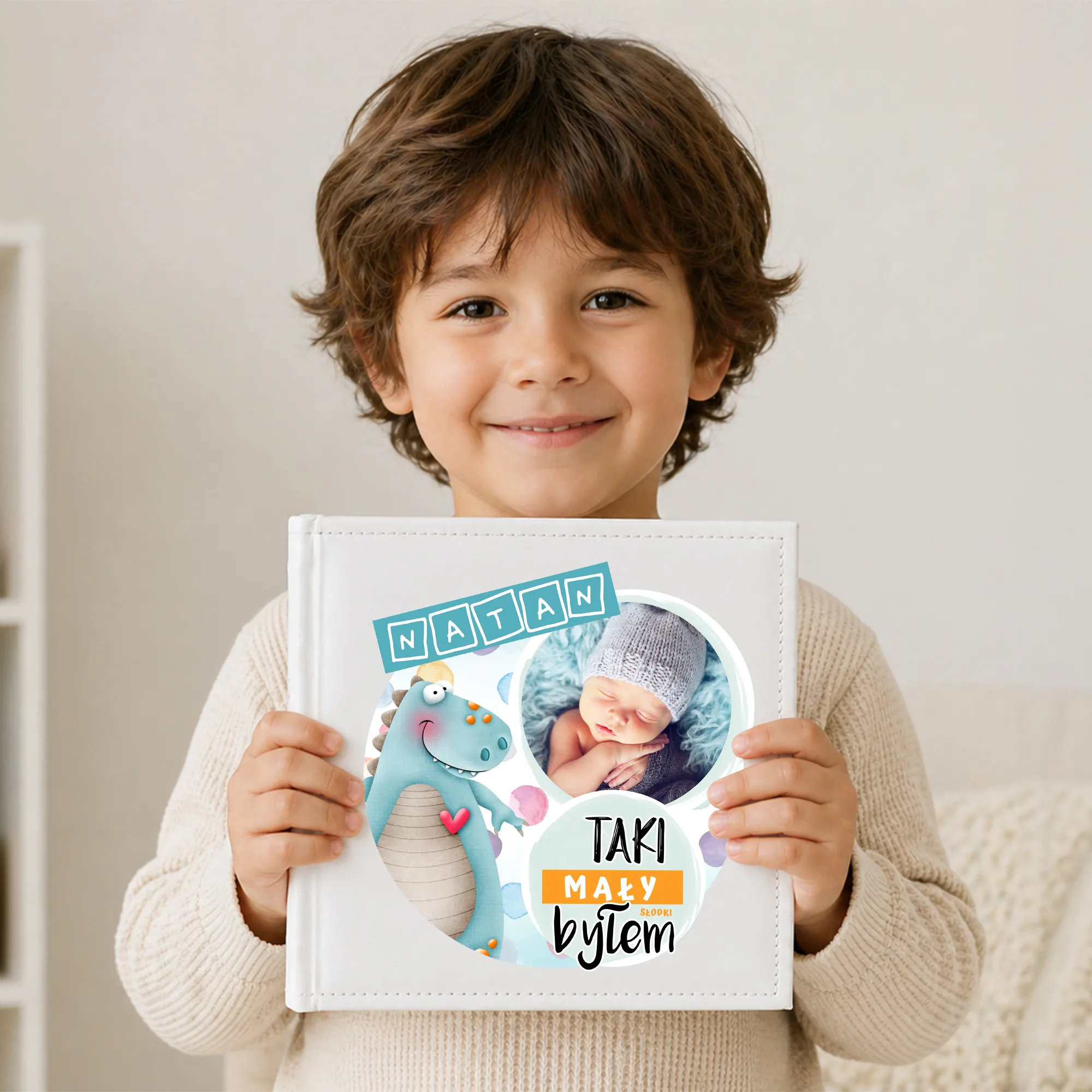Personalizowany Album ze Zdjęciem i Imieniem – Elegancka Pamiątka