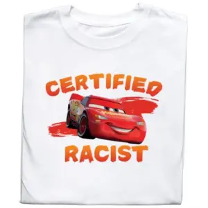Koszulka "Certified Racist" – satyra, która daje do myślenia