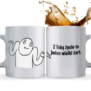 Śmieszny kubek z nadrukiem – zabawna grafika i tekst