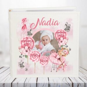 Album z metryczką dla dziewczynki
