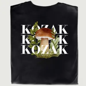 Koszulka z nadrukiem 'Kozak Kozak Kozak' – Dla Miłośników Grzybobrania i Stylu