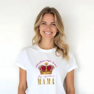Koszulka z nadrukiem „Królowa Domu – Mama Rządzi!