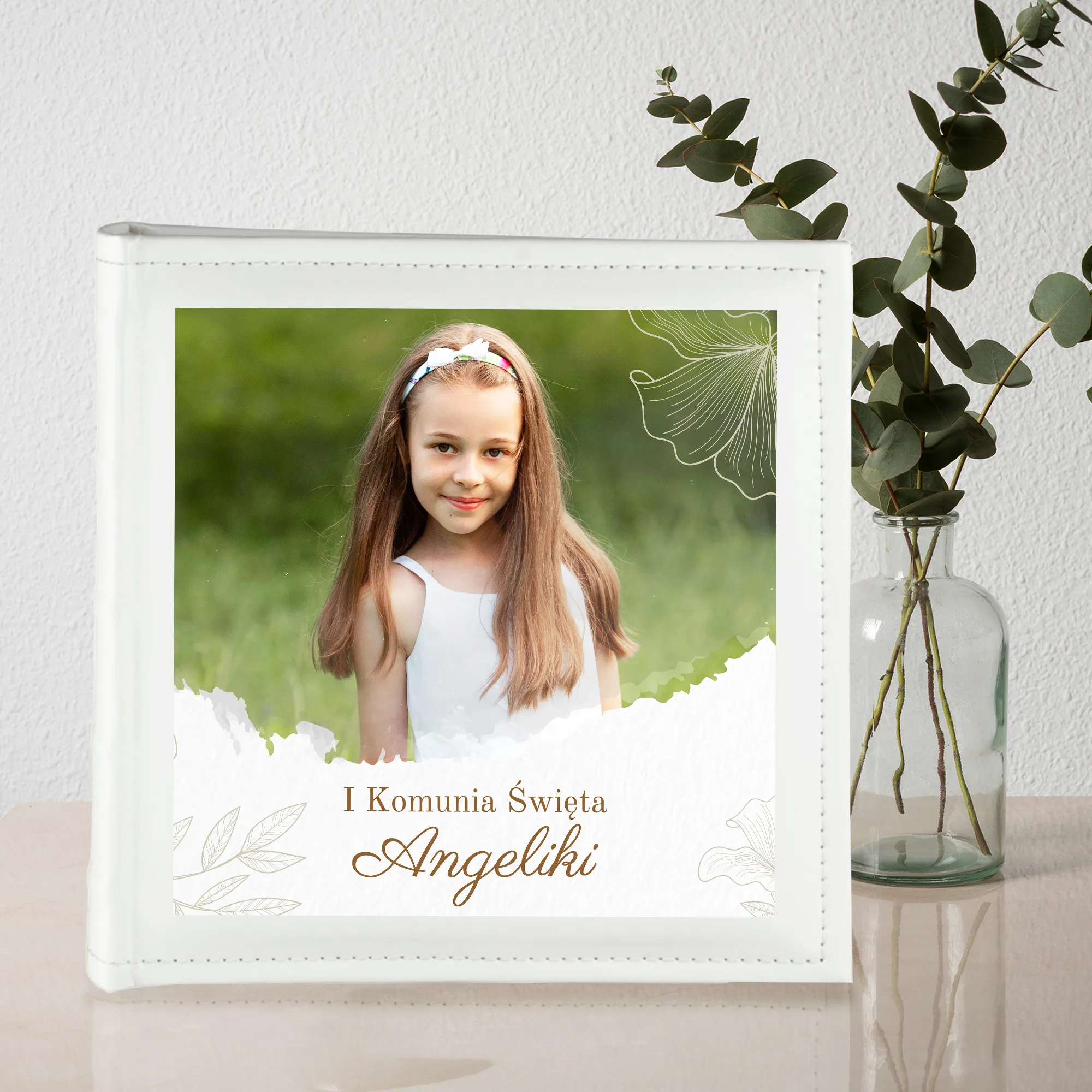 Personalizowany album na zdjęcia – pamiątka I Komunii Świętej - obrazek 3