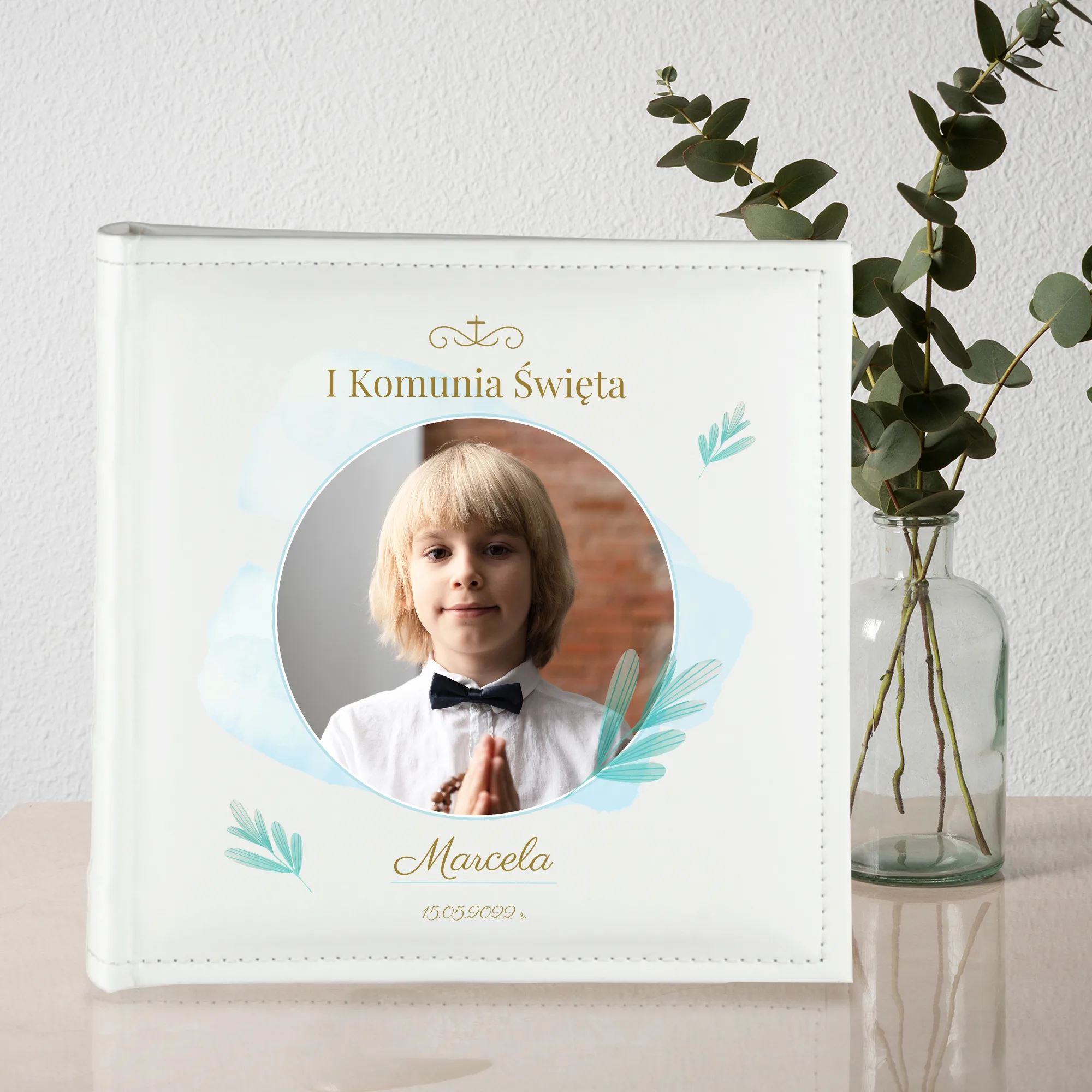 Personalizowany album na zdjęcia – pamiątka I Komunii Świętej - obrazek 2