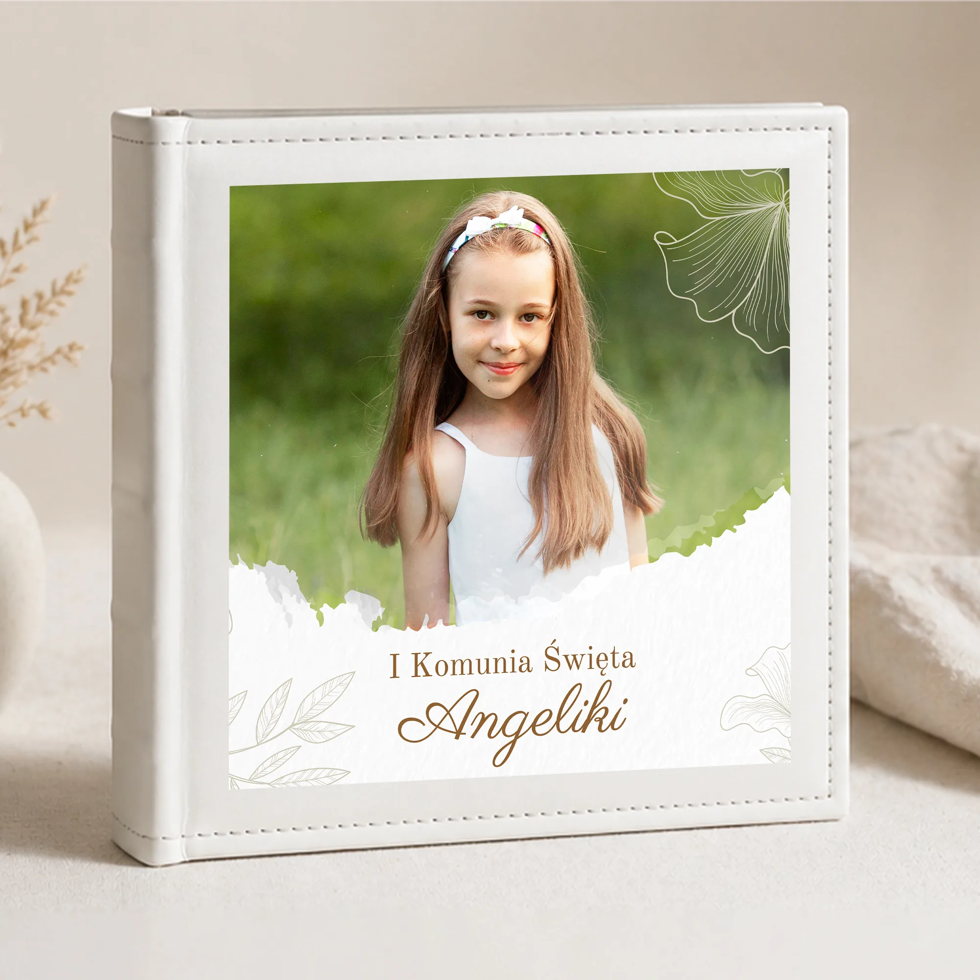 Personalizowany album na zdjęcia – pamiątka I Komunii Świętej - obrazek 4