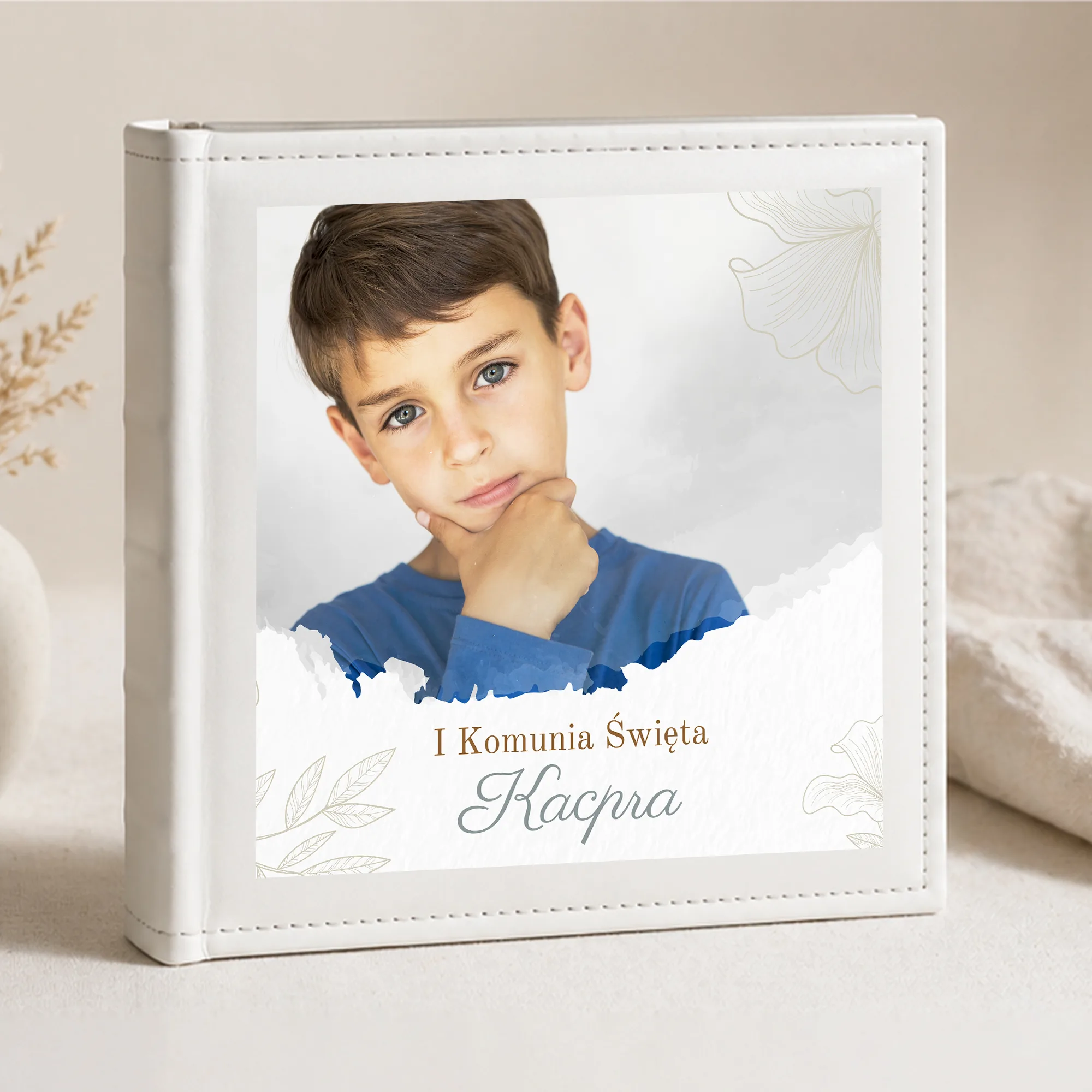 Personalizowany album na zdjęcia – pamiątka I Komunii Świętej