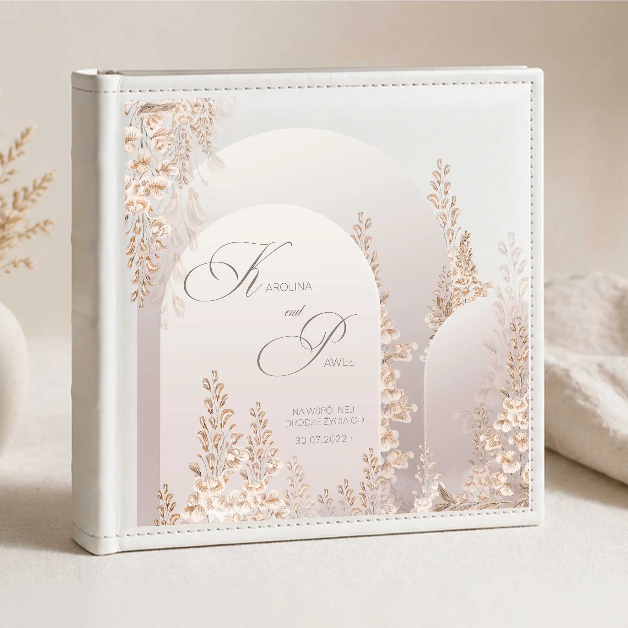 Personalizowany Album – Pamiątka Ślubu dla Pary Młodej