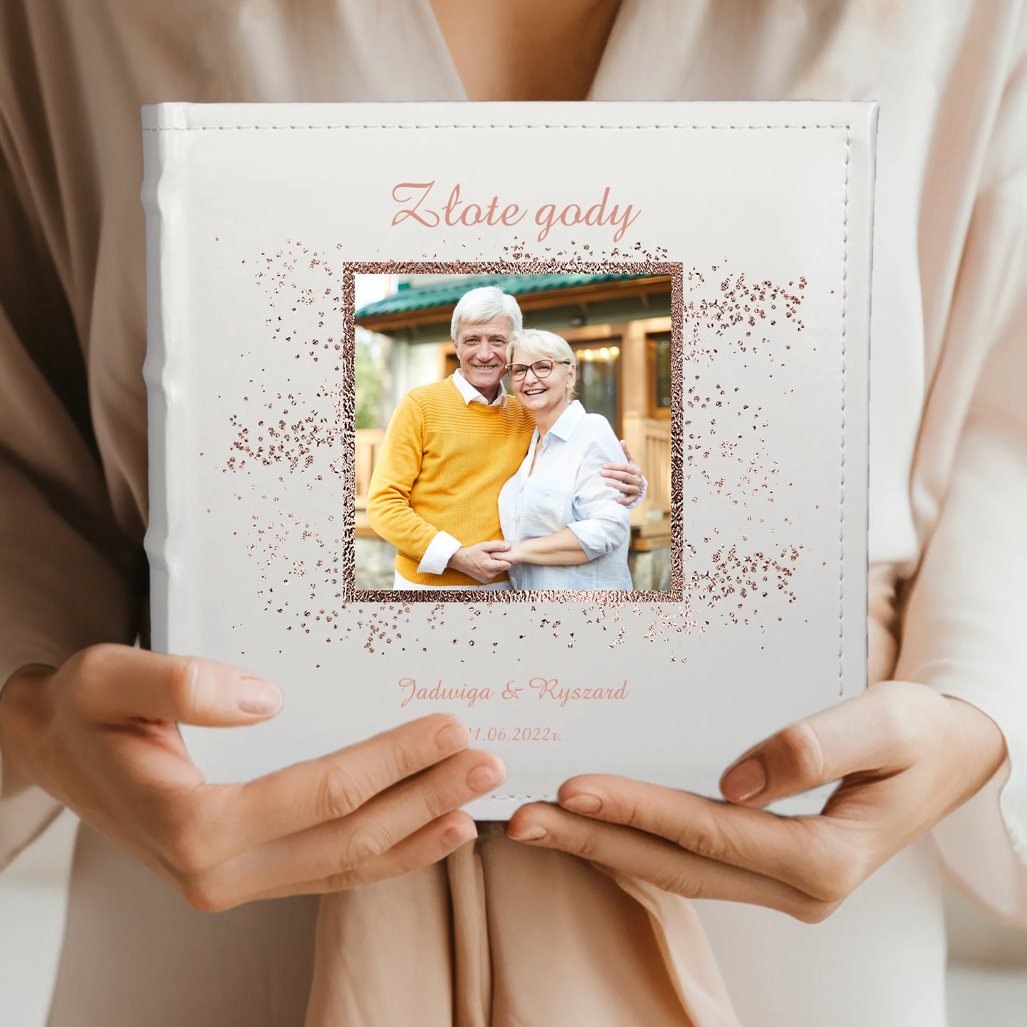 Personalizowany Album na Rocznicę Ślubu ze Zdjęciem, Imionami i Datą - obrazek 4
