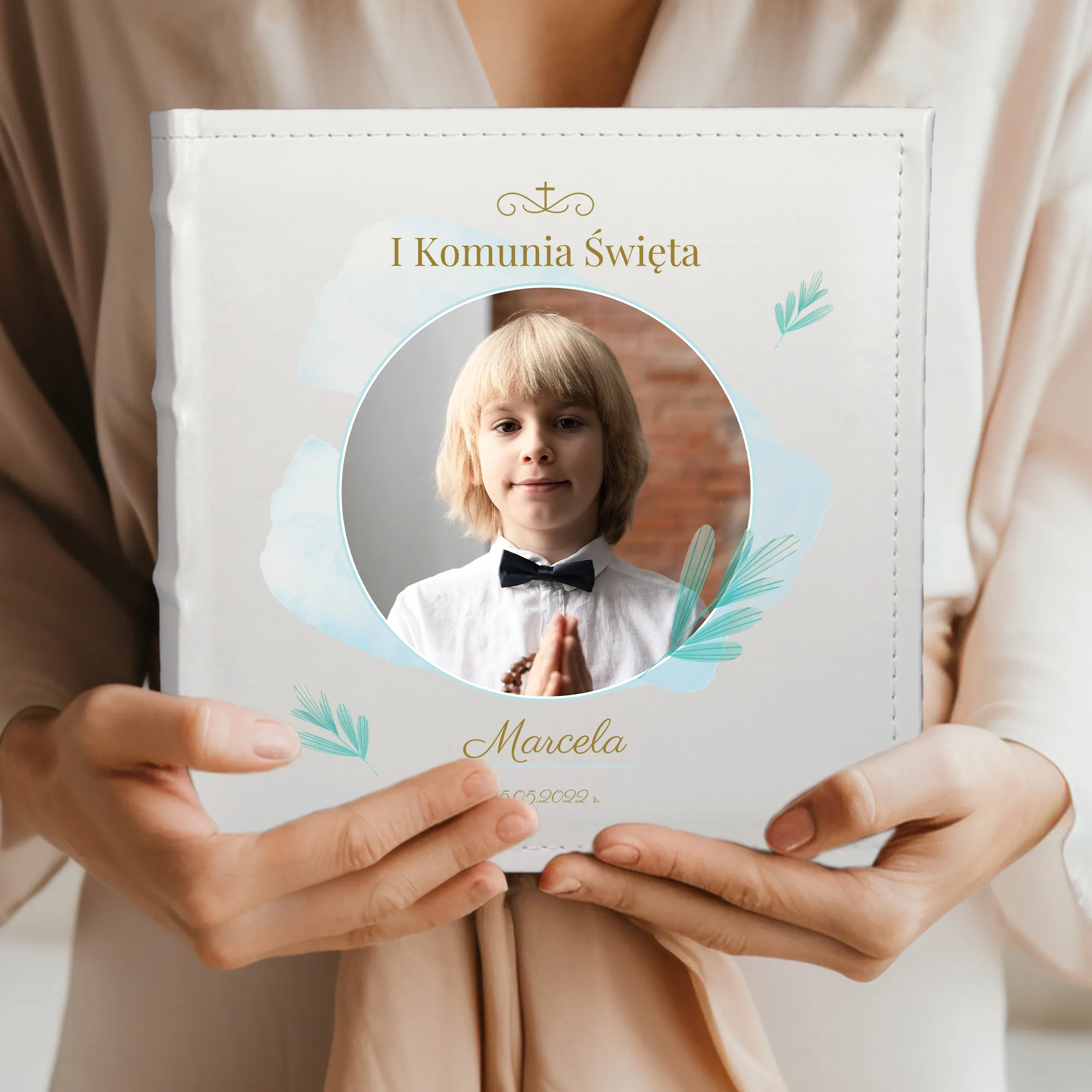 Personalizowany album na zdjęcia – pamiątka I Komunii Świętej - obrazek 5