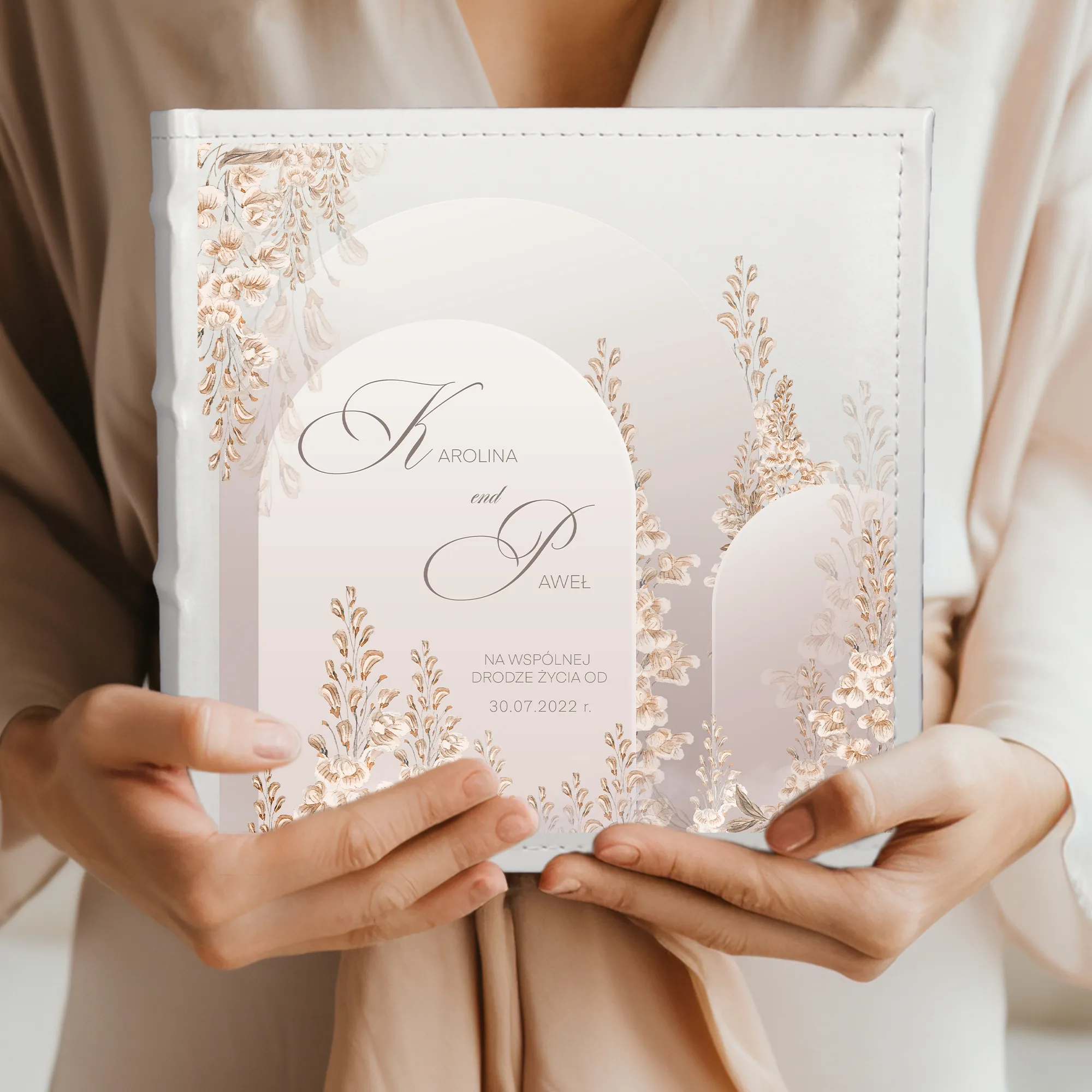 Personalizowany Album – Pamiątka Ślubu dla Pary Młodej - obrazek 4