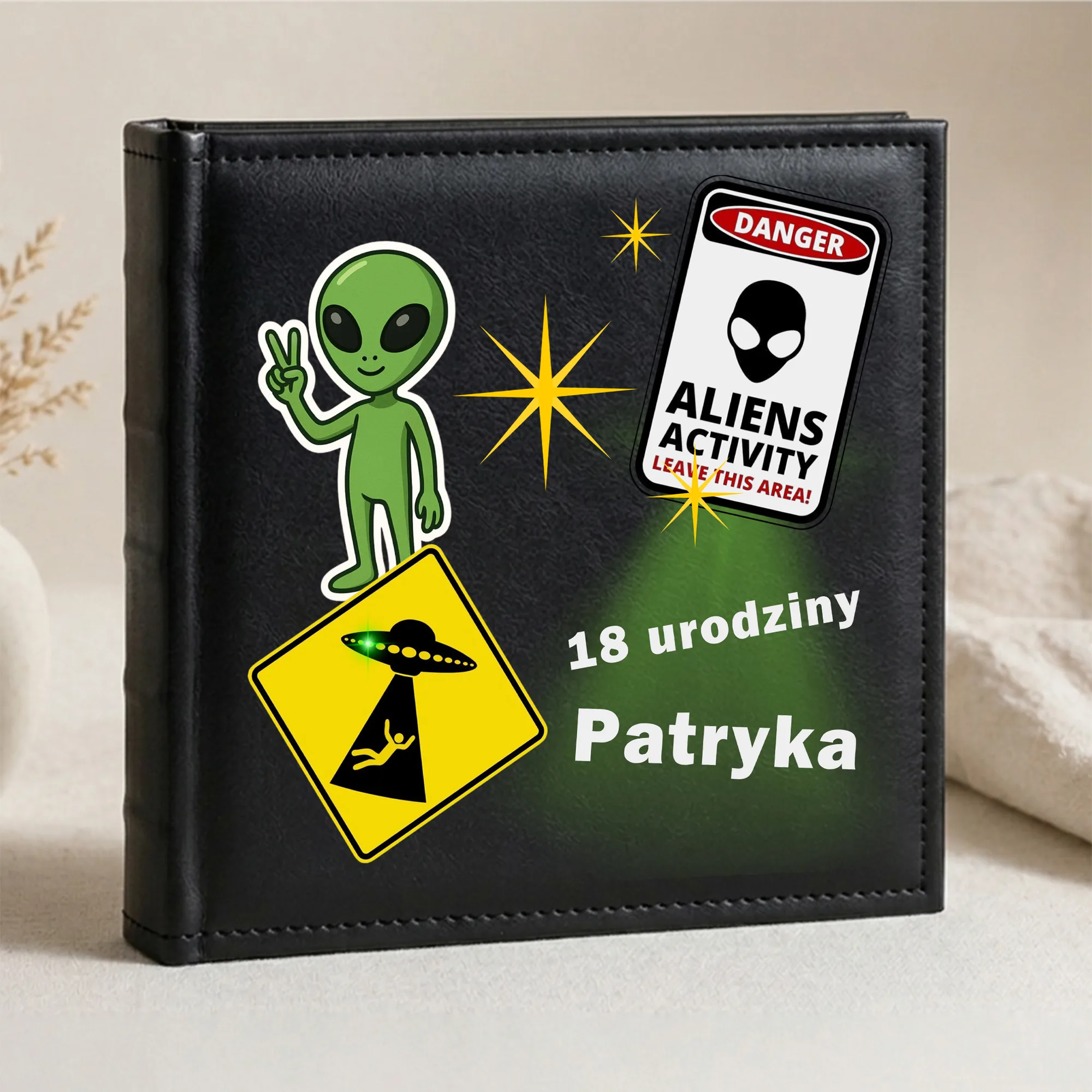 Album na Zdjęcia 18 Urodziny – Pamiątka dla Solenizanta - obrazek 3